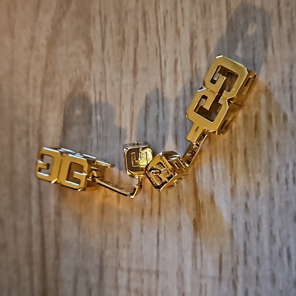 Givenchy Earrings - Picture 2 of 4